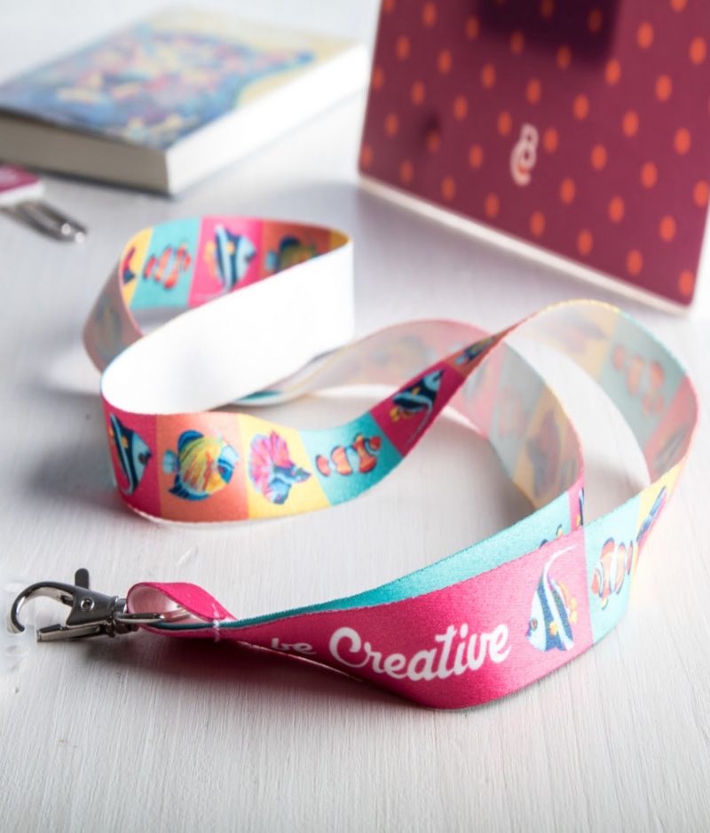 lanyarduri personalizate simple