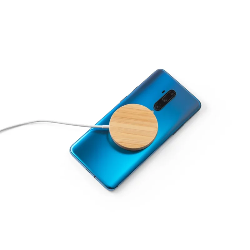 Incarcator magnetic wireless personalizat Daimler